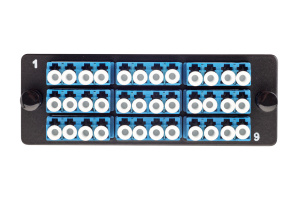 Комплект планка Q-SLOT с 9 адаптерами квадро LC OS2, монтажные шнуры, КДЗС