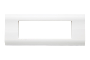 Рамка французский стандарт 6 модулей 45 × 22,5 мм, белый