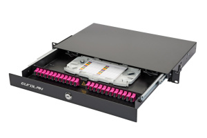 Оптическая панель серии 47D-24, 19'' 1U выдвижная, корпус на 24 адаптера, 2 симплекс SC адаптера, OM4