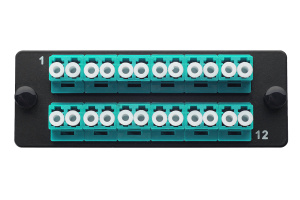 Комплект планка Q-SLOT с 12 адаптерами дуплекс LC OM3, монтажные шнуры, КДЗС