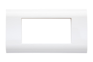Рамка французский стандарт 4 модуля 45 × 22,5 мм, белый