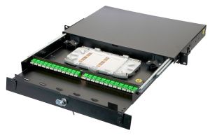 Оптическая панель серии 47D-24, 19'' 1U выдвижная, корпус на 24 адаптера, 2 дуплекс LC/APC адаптера, OS2