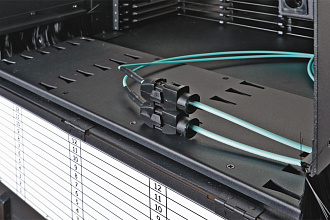 Оптическая панель высокой плотности серии CORE 12, 19'' 4U кассетная, 48 кассет