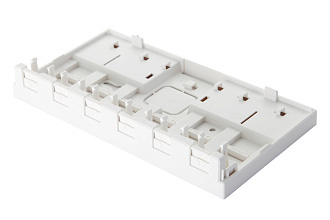 Настенная коробка 6-портовая со шторками, белый