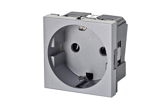 Розетка 2P+E немецкий стандарт 45 × 45 мм, с защитными шторками, серебристый