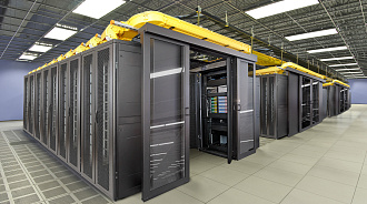 Раздвижные двери двухрядного коридора Q-SPACE, 42U, 1800 мм, двустворчатые